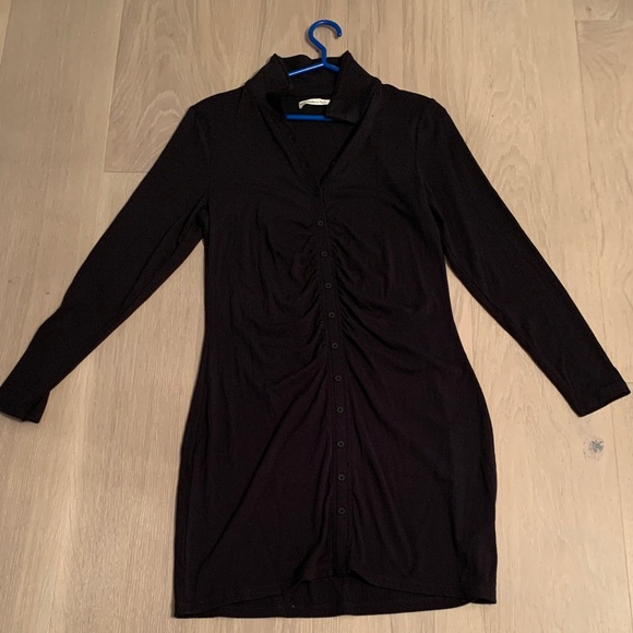 Abercrombie & Fitch Dresses & Skirts - Black Button-Front Long Sleeve Dress